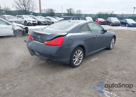 2013 Infiniti G37X из США, поврежденный, VIN JN1CV6EL4DM981021